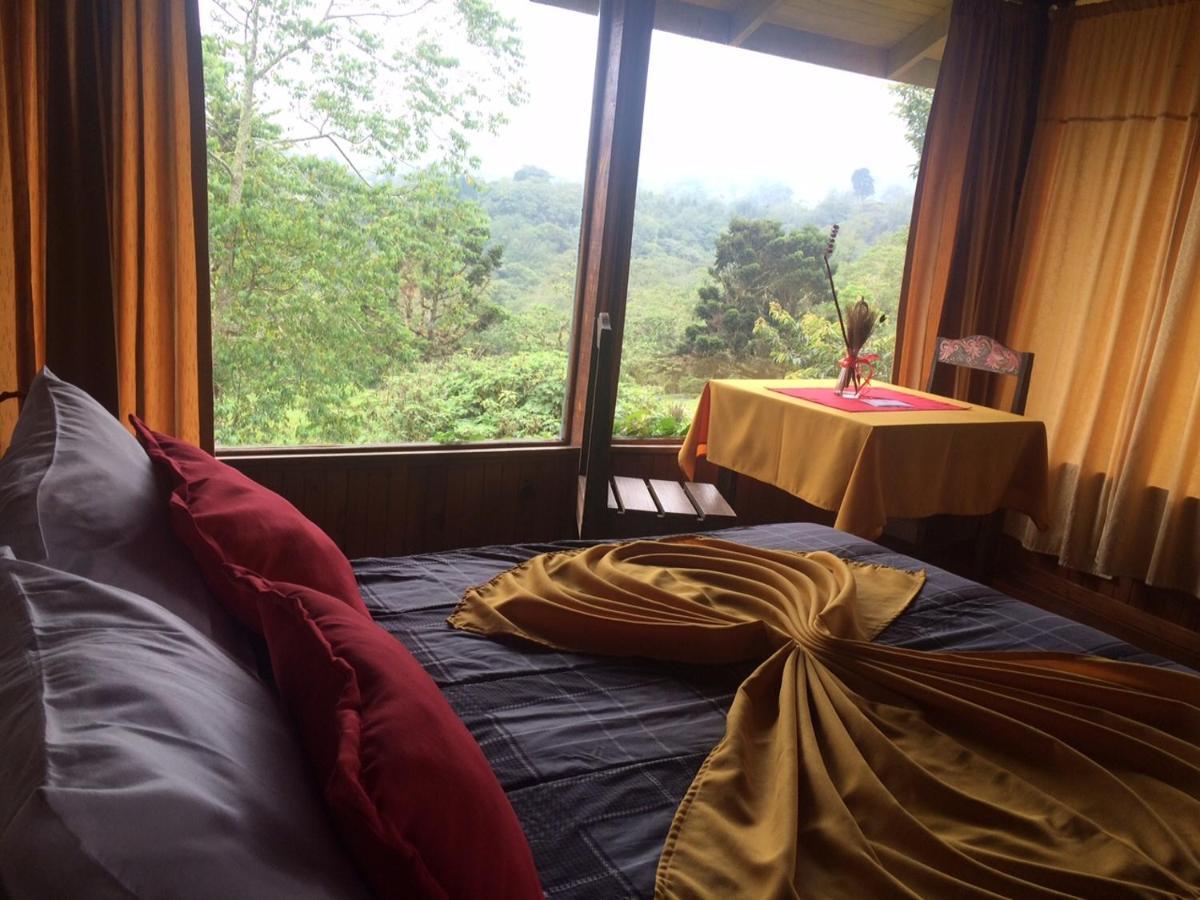 Poas Volcano La Paz Tiquicia Lodge Вара-Бланка Экстерьер фото