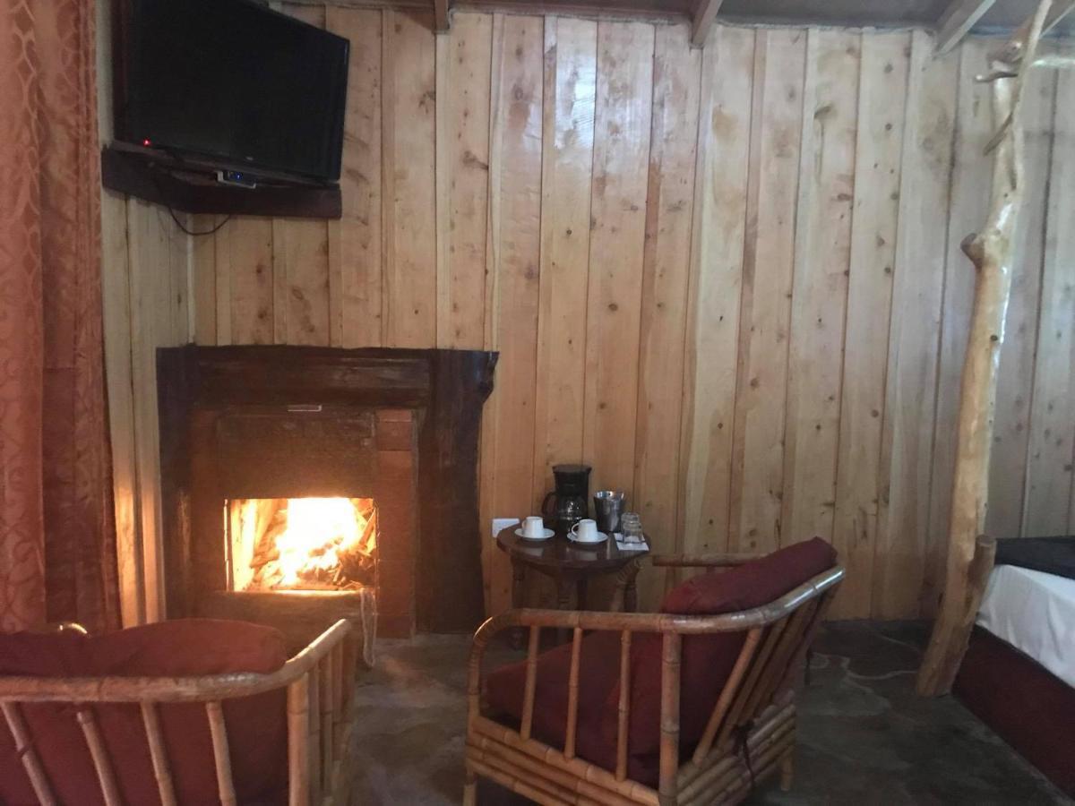 Poas Volcano La Paz Tiquicia Lodge Вара-Бланка Экстерьер фото